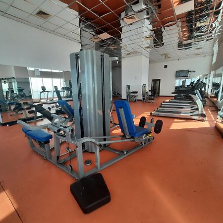 Beach Side Private Room Near Expo Center Sharjah Exterior photo
