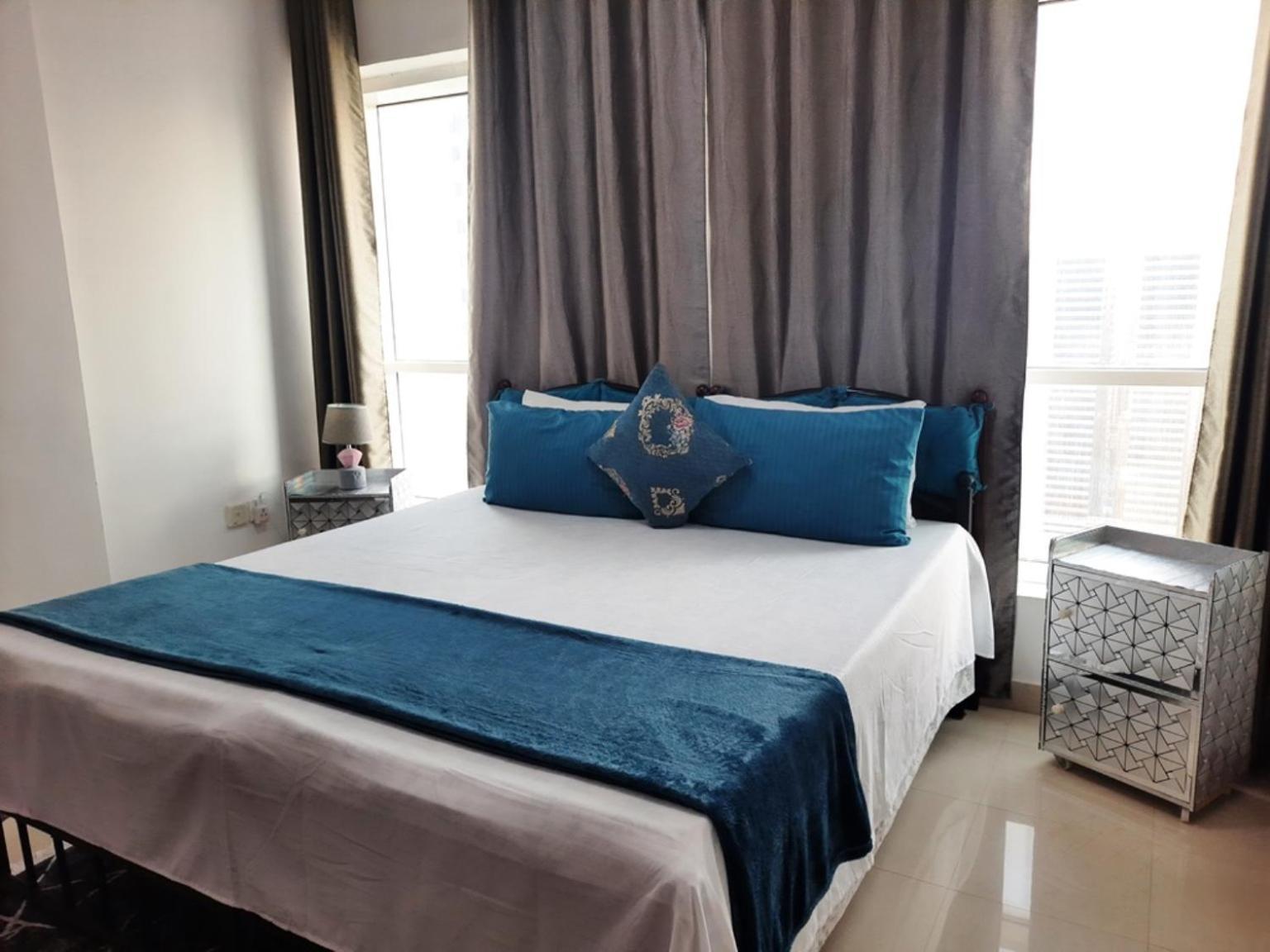 Beach Side Private Room Near Expo Center Sharjah Exterior photo